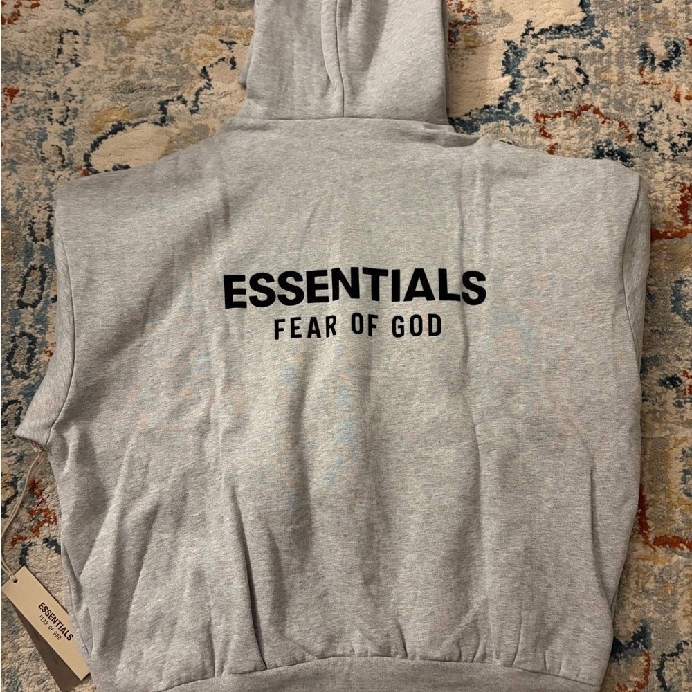 Essentials fear of god Light Heather Gray Fleece Hoodie FW2024 Medium - Picture 3 of 5